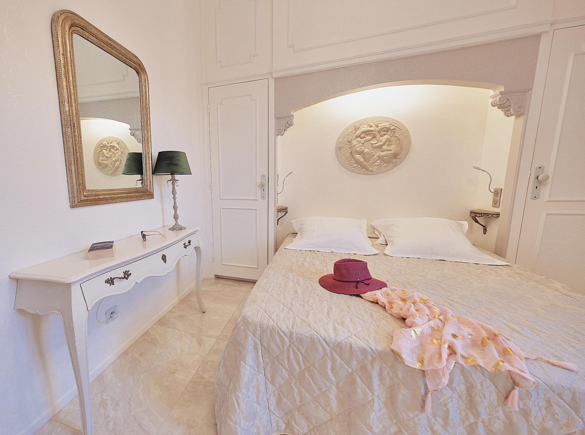 Le Magnolia Hotel Calvi  Exterior photo